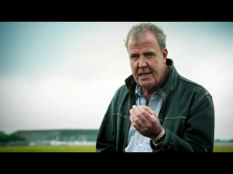 VIDEO : Jeremy Clarkson Reveals He Nearly Died From Pneumonia