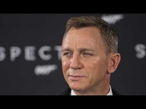 VIDEO : Daniel Craig Talks Bond Return
