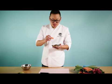 VIDEO : 4 tips pour manger ses sushis correctement | GQ