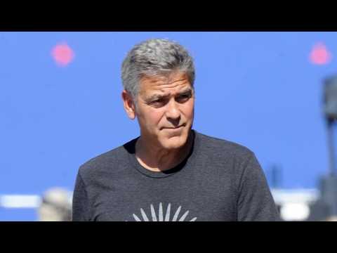 VIDEO : George Clooney?s New Movie ?Suburbicon? Features A Murderous Matt Damon