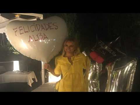 VIDEO : El fiestn anticipado de cumpleaos de Alba Carrillo