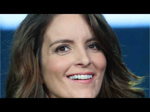 VIDEO : Tina Fey's 'Great News' Character Revealed