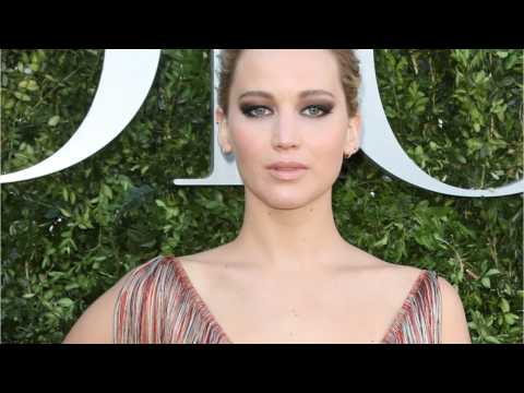VIDEO : Jennifer Lawrence stars in creepy 'mother!' film