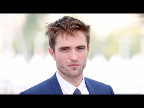 VIDEO : Robert Pattinson Pleases PETA
