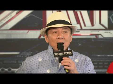 VIDEO : Jackie Chan Doesn't Like To Repeat Stunts