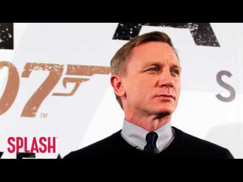 VIDEO : Daniel Craig Signs On For Two More James Bond Movies