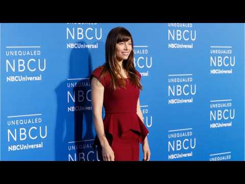 VIDEO : Jessica Biel Opens Up About Difficulties Of Working While Raising A Son