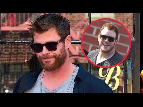 VIDEO : Chris Hemsworth Compliments Chris Pratt's Charisma