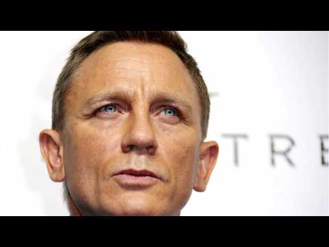 VIDEO : Daniel Craig Will Play James Bond In ?Bond 25?