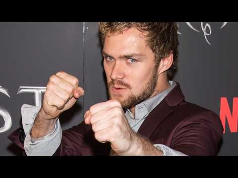 VIDEO : Finn Jones Pitches His ?Defenders? And ?Game of Thrones? Characters Against Each Other