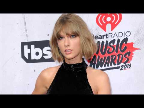 VIDEO : Taylor Swift Makes Gift To Good Cause After Court Victory