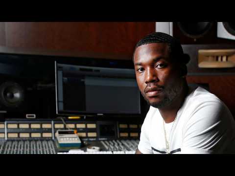 VIDEO : Meek Mill Has Been Arrested!