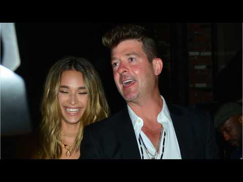 VIDEO : Robin Thicke and Girlfriend Expecting a Baby