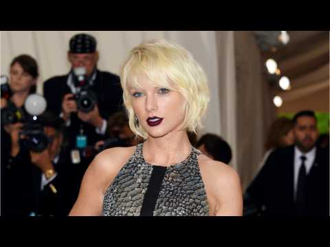 VIDEO : Is A New Taylor Swift Album Almost Here?