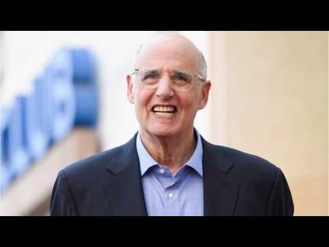 VIDEO : Jeffrey Tambor Teases New Season Of Transparent