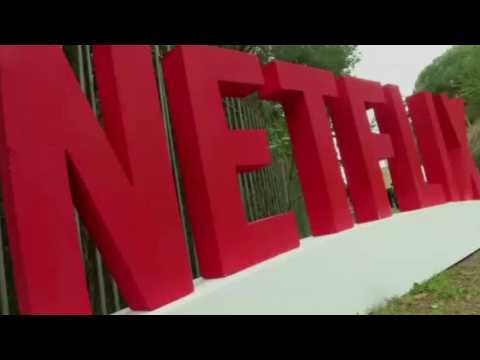 VIDEO : Christopher Nolan Rips Netflix