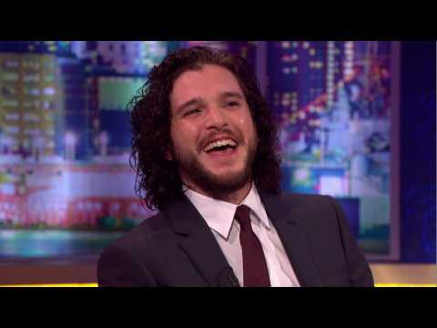 VIDEO : Why Does Kit Harrington Still Have His 'Game of Thrones' Look?