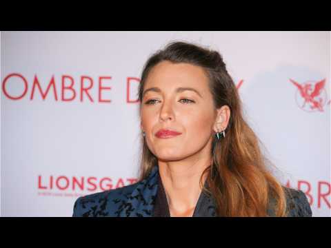 VIDEO : Blake Lively Defends Her Pantsuits