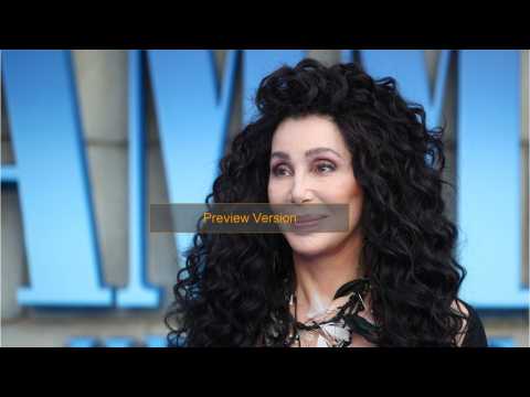VIDEO : Cher Throws Shade At Madonna On 'The Ellen DeGeneres Show'