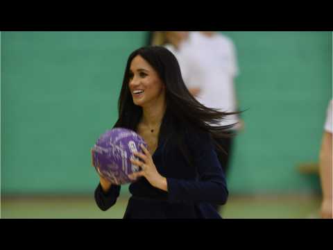 VIDEO : Meghan Markle Wore An Expensive Suit To Play Basketball