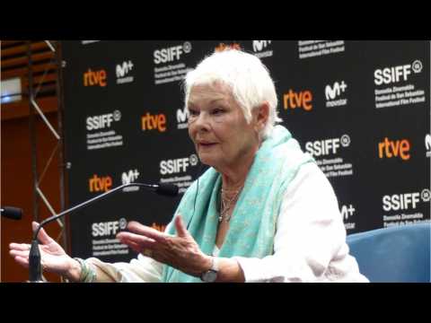 VIDEO : Dench Says She 'Can't Approve' Of Cutting Spacey From Hollywood Film