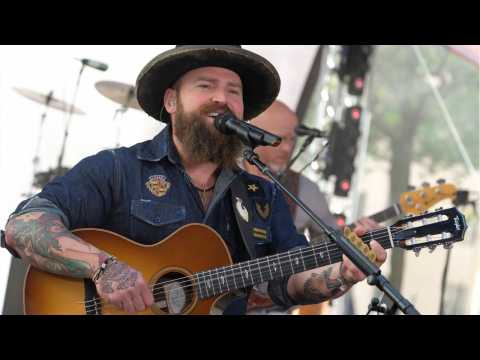 VIDEO : Zac Brown & Wife Shelly Split After 12 Years Of Marriage