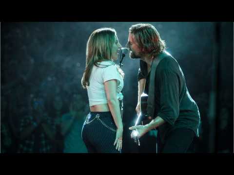VIDEO : ?A Star Is Born? Sells Out Hundreds of Preview Showtimes On Fandango