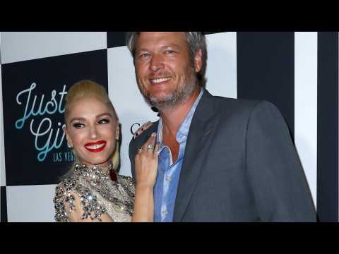 VIDEO : Gwen Stefani And Blake Shelton Share Some PDA For Her 49th Birthday