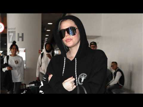 VIDEO : What's With Khlo Kardashian?s Cryptic Messages?