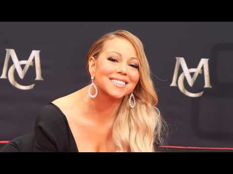 VIDEO : Mariah Carey: Drugstore Diva