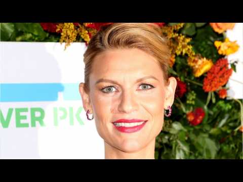 VIDEO : Claire Danes Shows Off Post-Baby Bod