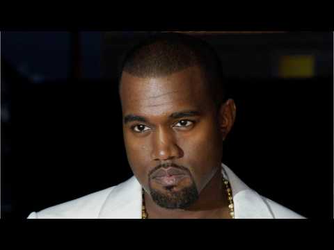 VIDEO : Kanye West HitsTwitter and raps from Uganda