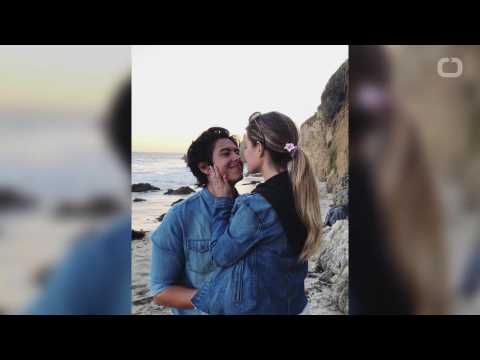 VIDEO : ?Riverdale? Star Jordan Connor Is Engaged