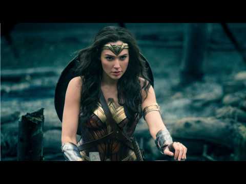 VIDEO : 'Wonder Woman 1984' Release Date Is Delayed