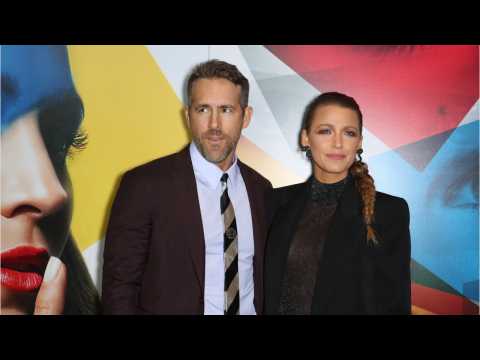 VIDEO : Blake Lively and Ryan Reynolds Celebrate Anniversary On The Red Carpet