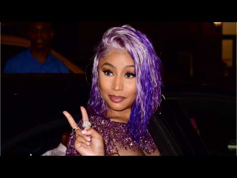 VIDEO : Nicki Minaj And Cardi B Quarrel At Soiree