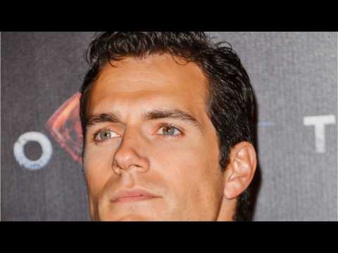VIDEO : Henry Cavill Exits Superman Role
