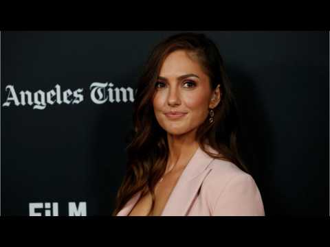 VIDEO : Minka Kelly Would Consider Doing a Hawk & Dove Spinoff