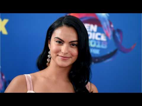 VIDEO : Camila Mendes Confirms Relationhip With Charles Melton