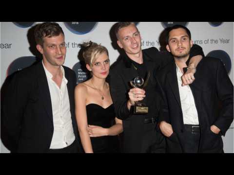VIDEO : Britain's Mercury Prize Goes To Wolf Alice