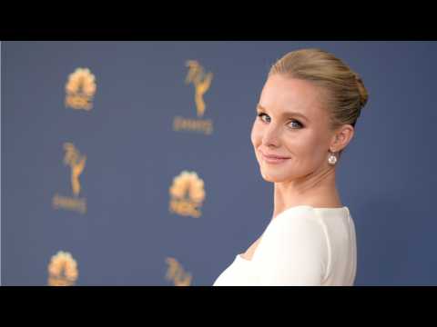 VIDEO : Kristen Bell Announces 'Veronica Mars' Coming Back To Hulu