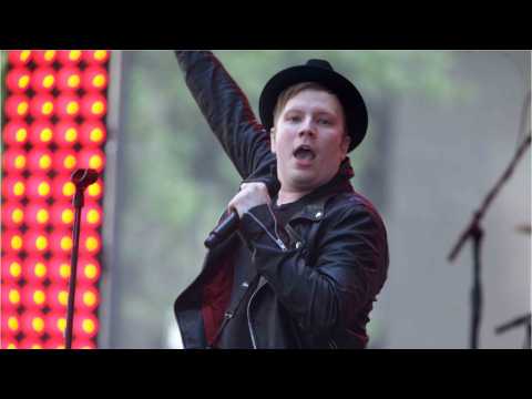VIDEO : Fall Out Boy Lead Singer Scores Youtube Doc