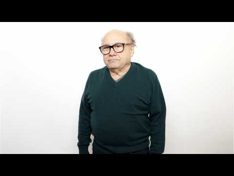VIDEO : Danny DeVito Says He Had To Suck To Save Michael Douglas' Life