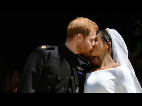 VIDEO : Meghan Markle Gives Details About Her Wedding Outfit