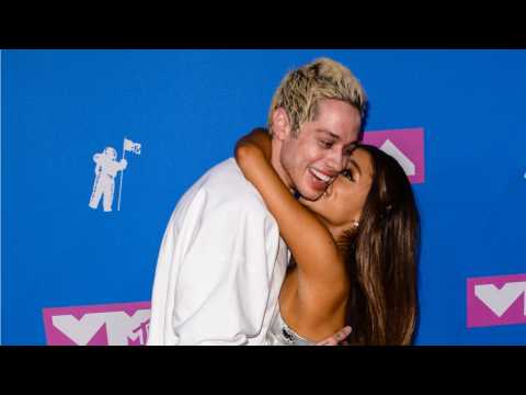 VIDEO : Pete Davidson Jokes About Engagement With Ariana Grande On SNL
