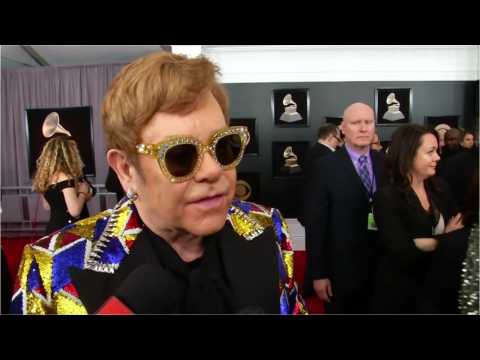 VIDEO : Taron Egerton Debuts As Elton John In Rocketman