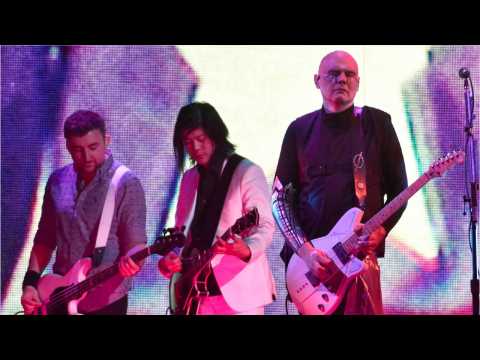 VIDEO : Smashing Pumpkins Add North American Leg To Anniversary Tour