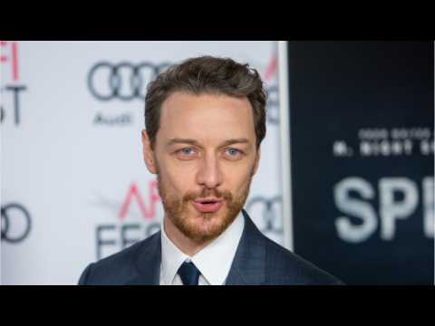 VIDEO : James McAvoy Is All About Patrick Stewart's Return To Star Trek Franchise