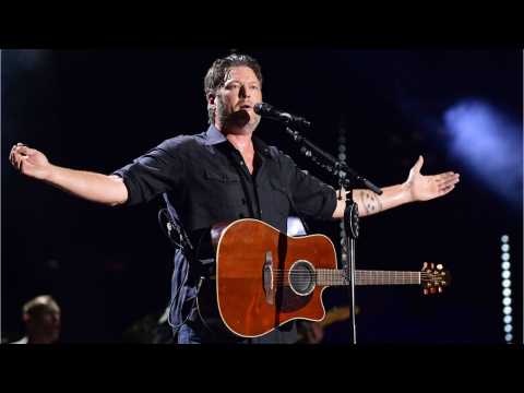 VIDEO : Blake Shelton?s Epic Response To Passing The Torch To People?s Sexiest Man Alive 2018