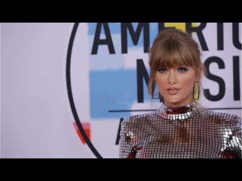 VIDEO : AMAs Hits New Low
